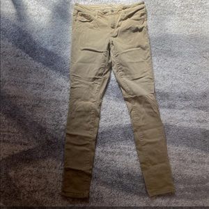 DONATING SOON LIKE NEW Beige Jeggings